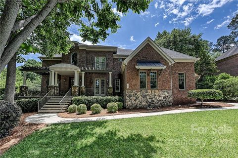 3942 Lake Spring Cove Court