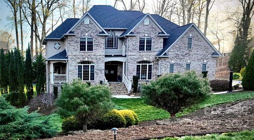 102 Commodore Court sold home in Harbortowne, Belmont, NC