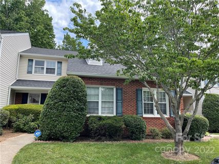 10805 Winterbourne Court sold townhome in Kensington at Raintree, Charlotte, NC