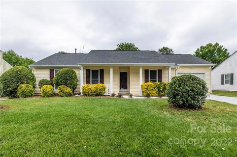 10914 Copper Field Drive sold home in Park Ridge, Pineville, NC