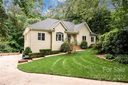 1240 Greylyn Drive sold home in Matthews, SC