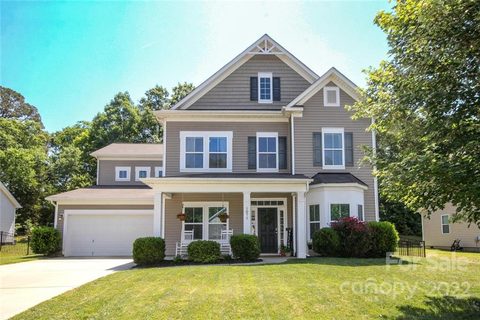 1071 Hallow Lake Terrace