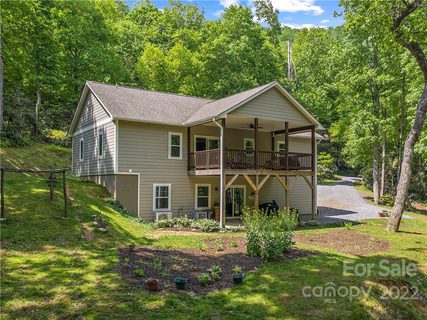 73 Poplar Ridge Lane 073217 sold home in The Reserve, Burnsville, NC