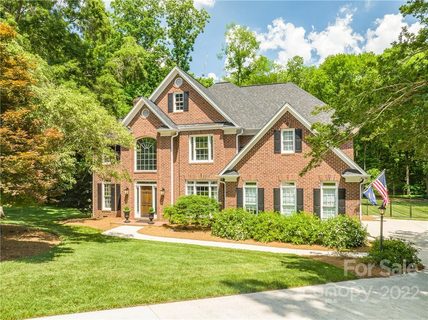 6049 Bratton Place sold home in Carrington, Charlotte, NC