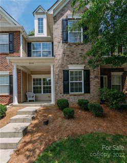 8442 Summerglen Circle