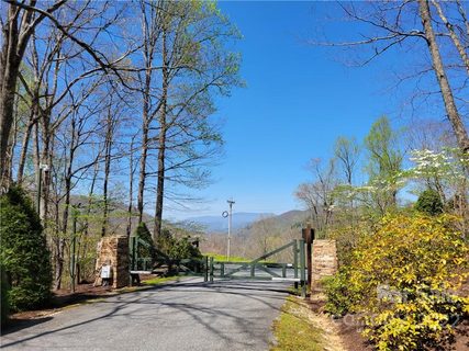 000 Rainbow Trout Road 1 sold home in Mountain Brook Estates, Spruce Pine, NC