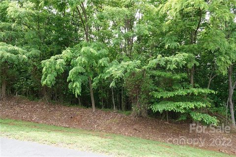 105 Tahawus Drive