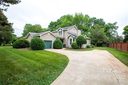 6237 Creola Road sold home in Charlotte, SC