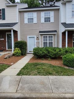 Previously sold for $206,000