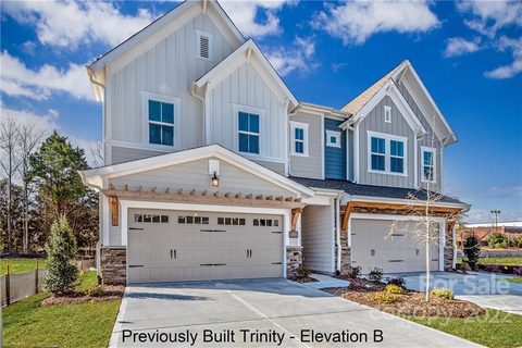Previously sold for $787,444