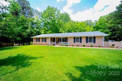 2004 Waverly Drive sold home in Timberlake, Monroe, NC