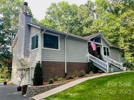4921 Golfview Court