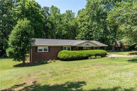 Previously sold for $275,000