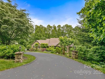 Previously sold for $887,000