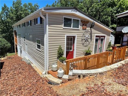 Previously sold for $205,000