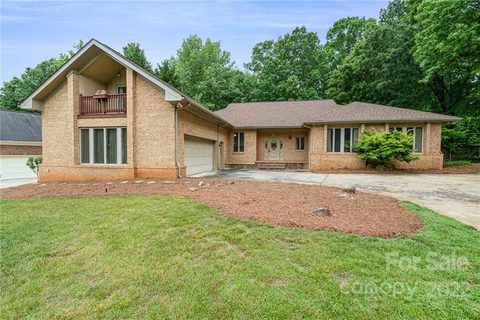 5737 Maylandia Road