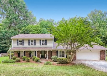 11709 Shandon Circle