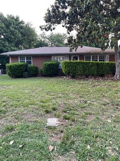 1809 Pondella Drive