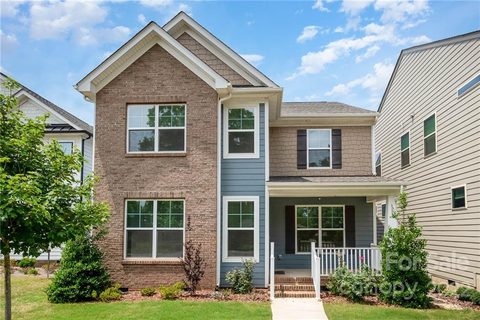 Previously sold for $470,000