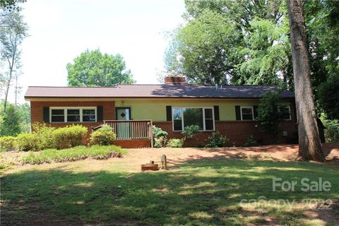 1102 Woods Drive 8 sold home in Druid Hills, Statesville, NC
