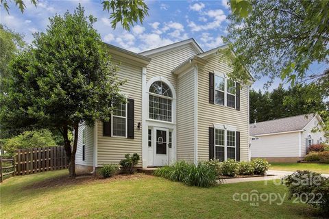 10124 Sparkling Brook Court