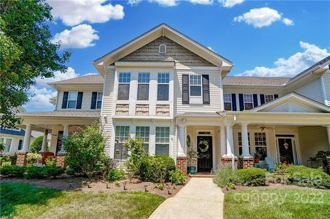2053 Gable Way Lane sold townhome in Chestnut Oaks, Matthews, NC