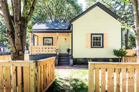 201 S Cloudman Street sold home in Hoskins, Charlotte, NC