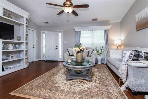 7505 Henderson Park Road