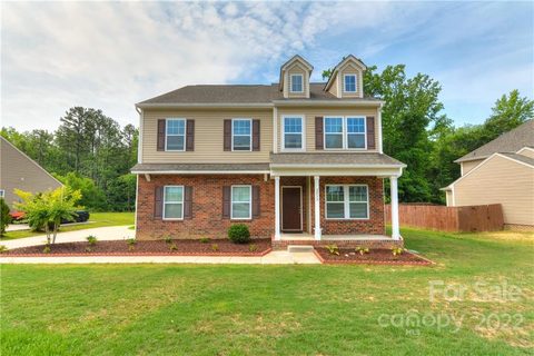 2032 Eddie Massey Lane