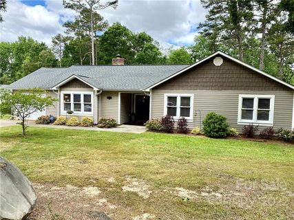1413 Crescent Street sold home in Bramblewood, Monroe, NC