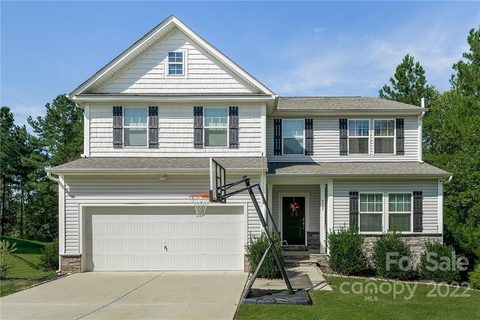 6007 Hawk View Road sold home in Conservancy at Waxhaw Creek, Waxhaw, NC