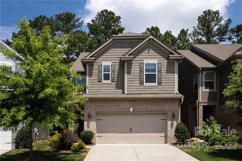 15334 Scholastic Drive sold home in Parkside, Charlotte, NC