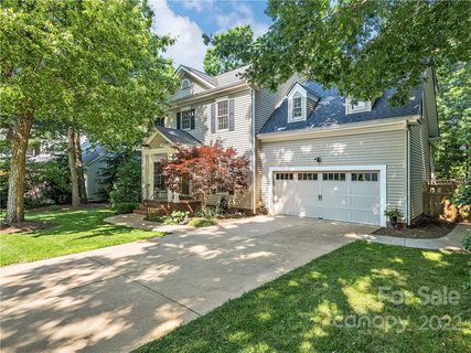 1115 Chicory Lane