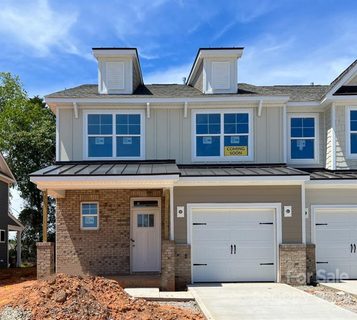 2032 Bexar Trail Lot 12 sold home in The Townhomes at McKee Glen, Matthews, NC