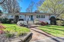 2700 Wintergreen Drive sold home in Charlotte, SC
