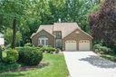 9804 White Cascade Drive sold home in Charlotte, SC