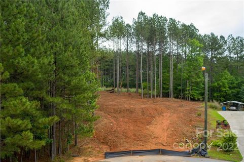 155 Edgewater Court sold home in Broadwater Landing, Granite Falls, NC