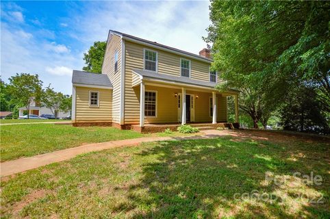 5501 Carlingford Court