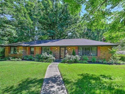 416 Periwinkle Drive
