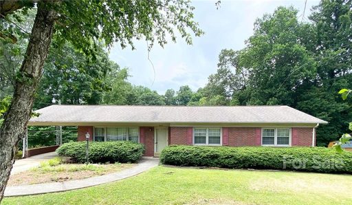 907 Hawthorne Drive sold home in Charlesmont, Lenoir, NC