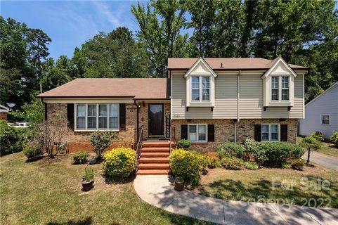 7433 Riding Trail Road