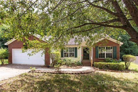 8507 Farnsworth Lane