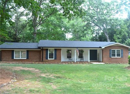 1028 Autumn Lane sold home in Random Hills, New London, NC