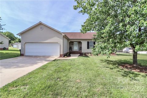 148 Rock Island Drive 18 sold home in WILLOWBROOK, Statesville, NC