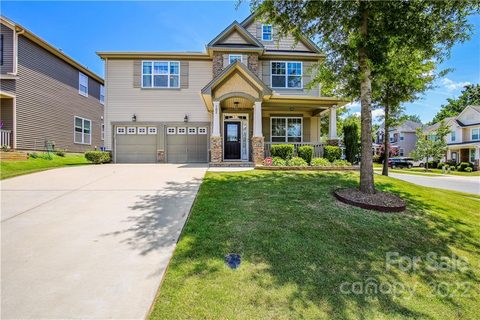 102 Edenton Lane