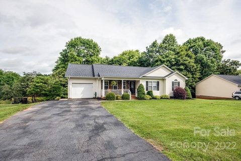 3756 Dericas Court sold home in Drums Crossing, Claremont, NC