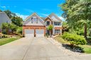 2407 Mullis Lane sold home in Matthews, SC
