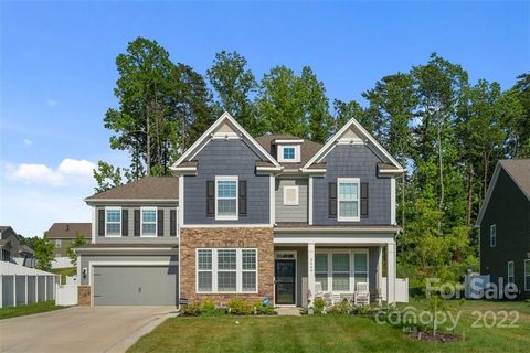 2440 Napa Terrace
