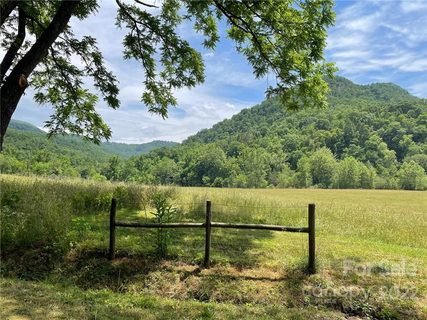 107 Twisted Birch Drive 21 sold lot in Blue Rock Valley, Hendersonville, NC