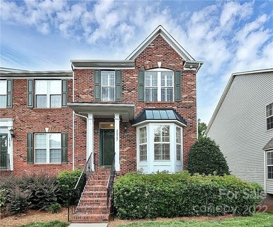20567 Harbor View Drive